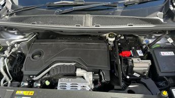 Peugeot 3008 1.2 HYBRID GT SUV 5dr Petrol Hybrid e-DSC6 Euro 6 (s/s) (136 ps)