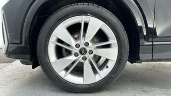 Audi Q2 1.5 TFSI CoD 35 S line SUV 5dr Petrol S Tronic Euro 6 (s/s) (150