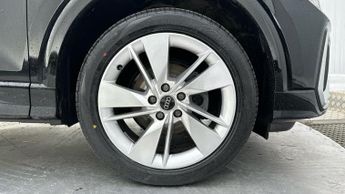 Audi Q2 1.5 TFSI CoD 35 S line SUV 5dr Petrol S Tronic Euro 6 (s/s) (150