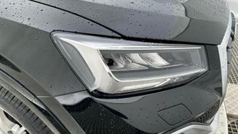 Audi Q2 1.5 TFSI CoD 35 S line SUV 5dr Petrol S Tronic Euro 6 (s/s) (150