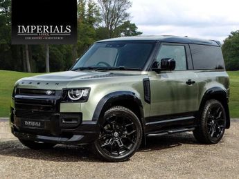 Land Rover Defender 90 3.0 D200 MHEV Hard Top SUV Auto 4WD SWB Euro 6 (s/s) 3dr