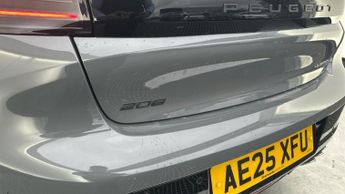 Peugeot 208 1.2 HYBRID GT Hatchback 5dr Petrol Hybrid e-DSC6 Euro 6 (s/s) (1
