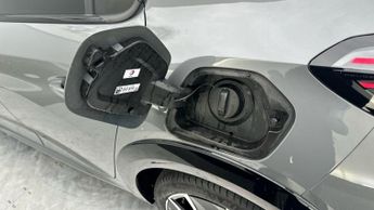 Peugeot 208 1.2 HYBRID GT Hatchback 5dr Petrol Hybrid e-DSC6 Euro 6 (s/s) (1