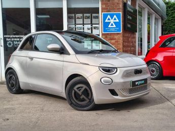Fiat 500e 42kWh Giorgio Armani Auto 3dr