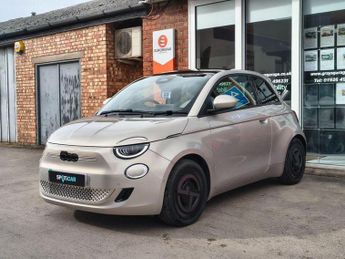 Fiat 500e 42kWh Giorgio Armani Auto 3dr