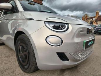 Fiat 500e 42kWh Giorgio Armani Auto 3dr