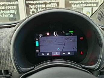 Fiat 500e 42kWh Giorgio Armani Auto 3dr