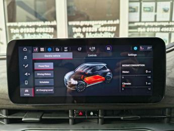 Fiat 500e 42kWh Giorgio Armani Auto 3dr