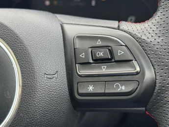 MG MG ZS 72.6kWh Trophy Long Range Auto 5dr