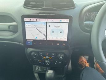 Jeep Renegade 1.5 T4 e-Hybrid MHEV Summit SUV 5dr Petrol Hybrid DCT Euro 6 (s/