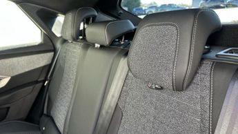 Peugeot 3008 1.2 HYBRID Allure SUV 5dr Petrol Hybrid e-DSC6 Euro 6 (s/s) (145