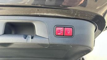 Mercedes-Benz EQC EQC 400 80kWh AMG Line (Premium) SUV 5dr Electric Auto 4MATIC (4