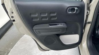 Citroen C3 1.2 PureTech PLUS Hatchback 5dr Petrol EAT6 Euro 6 (s/s) (110 ps