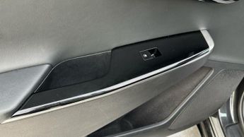 Kia EV6 77.4kWh Air Hatchback 5dr Electric Auto (225 bhp)