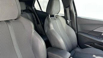 Peugeot E-2008 50kWh GT SUV 5dr Electric Auto (7kW Charger) (136 ps)