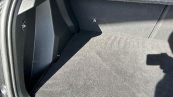 Peugeot E-2008 50kWh GT SUV 5dr Electric Auto (7kW Charger) (136 ps)