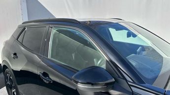 Peugeot E-2008 50kWh GT SUV 5dr Electric Auto (7kW Charger) (136 ps)