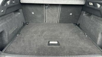 Peugeot E-3008 73kWh GT SUV 5dr Electric Auto (210 ps)