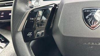 Peugeot E-3008 73kWh GT SUV 5dr Electric Auto (210 ps)
