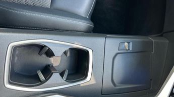 Peugeot E-3008 73kWh GT SUV 5dr Electric Auto (210 ps)