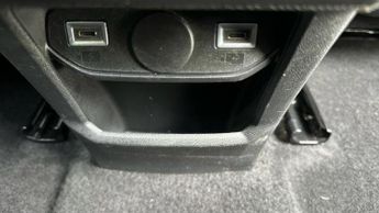 Peugeot E-3008 73kWh GT SUV 5dr Electric Auto (210 ps)