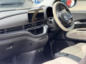 Fiat 500e 42kWh La Prima Auto 3dr