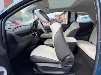 Fiat 500e 42kWh La Prima Auto 3dr