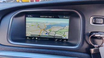 Volvo V40 2.0 D2 R-Design Nav Plus Hatchback 5dr Diesel Auto Euro 6 (s/s) 