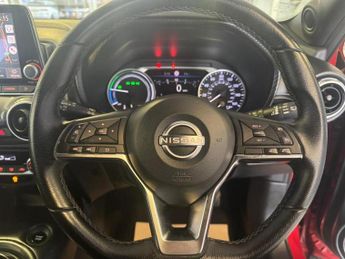 Nissan Juke 1.6 N-Connecta SUV 5dr Petrol Hybrid Auto