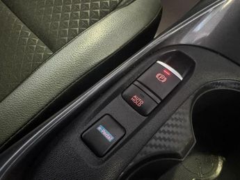 Nissan Juke 1.6 N-Connecta SUV 5dr Petrol Hybrid Auto