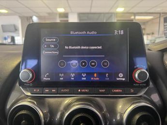 Nissan Juke 1.6 N-Connecta SUV 5dr Petrol Hybrid Auto