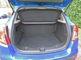 Vauxhall Mokka X 1.4i Turbo Design Nav SUV 5dr Petrol Auto Euro 6 (140 ps)