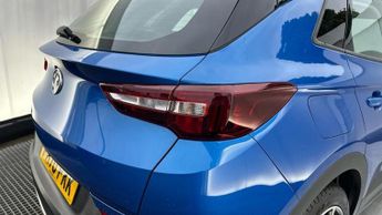 Vauxhall Grandland X 1.2 Turbo Elite Nav SUV 5dr Petrol Auto 8Spd Euro 6 (s/s) (130 p
