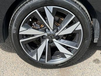 Peugeot 308 1.2 PureTech Allure EAT Euro 6 (s/s) 5dr