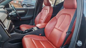 Volvo XC40 2.0 D3 Inscription SUV 5dr Diesel Auto AWD Euro 6 (s/s) (150 ps)