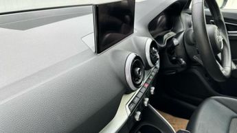 Audi Q2 1.5 TFSI CoD 35 S line SUV 5dr Petrol S Tronic Euro 6 (s/s) (150