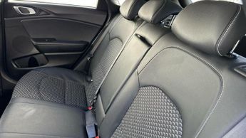 Kia Ceed 1.5 T-GDi 3 Hatchback 5dr Petrol DCT Euro 6 (s/s) (158 bhp)