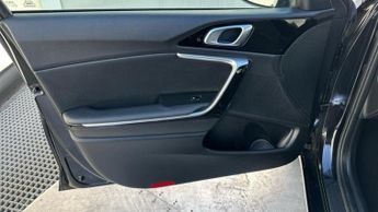 Kia Ceed 1.5 T-GDi 3 Hatchback 5dr Petrol DCT Euro 6 (s/s) (158 bhp)