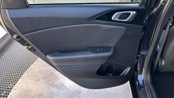 Kia Ceed 1.5 T-GDi 3 Hatchback 5dr Petrol DCT Euro 6 (s/s) (158 bhp)