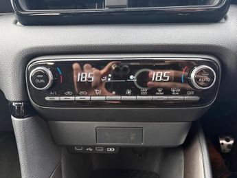 Toyota Yaris 1.5 VVT-h GR SPORT Hatchback 5dr Petrol Hybrid E-CVT Euro 6 (s/s