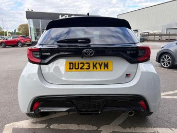 Toyota Yaris 1.5 VVT-h GR SPORT Hatchback 5dr Petrol Hybrid E-CVT Euro 6 (s/s
