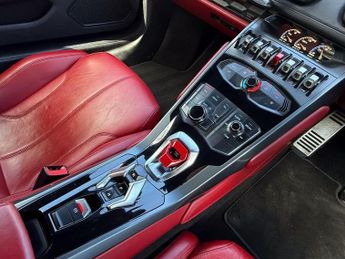 LAMBORGHINI Huracan 5.2 V10 LP 610-4 LDF 4WD Euro 6 (s/s) 2dr