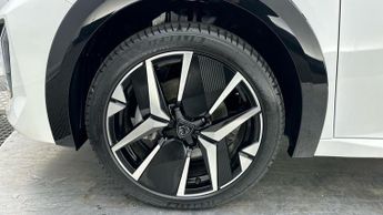 Peugeot E-208 51kWh GT Hatchback 5dr Electric Auto (7.4kW Charger) (156 ps)