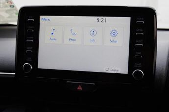 Toyota Yaris 1.5 VVT-h Design Hatchback 5dr Petrol Hybrid E-CVT Euro 6 (s/s) 