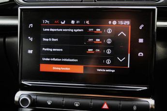 Citroen C3 1.2 PureTech PLUS Hatchback 5dr Petrol EAT6 Euro 6 (s/s) (110 ps