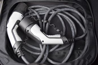 Vauxhall Corsa Electric 50kWh Elite Premium Hatchback 5dr Electric Auto (136 ps)