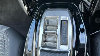 Peugeot E-208 51kWh Allure Hatchback 5dr Electric Auto (7.4kW Charger) (156 ps