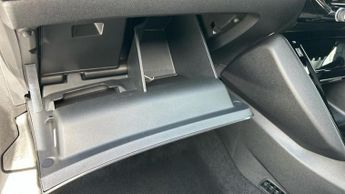 Peugeot E-208 51kWh Allure Hatchback 5dr Electric Auto (7.4kW Charger) (156 ps