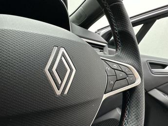 Renault CLIO 1.6 E-TECH full hybrid 145 Esprit Alpine 5dr Auto