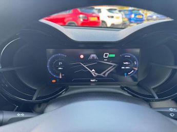 Alfa Romeo Junior 54kWh Elettrica Speciale Auto 5dr